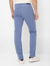 Load image into Gallery viewer, Brax Cadiz Ultralight Pants
