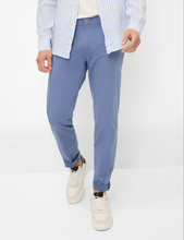 Load image into Gallery viewer, Brax Cadiz Ultralight Pants
