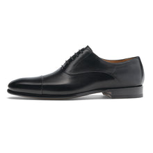 Load image into Gallery viewer, magnanni cap toe
